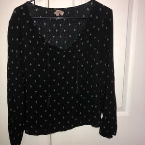 Aeropostale black long sleeve
